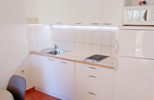 Valbandon Apartment | Apartments Predrag, (15640), Fažana, Croatia