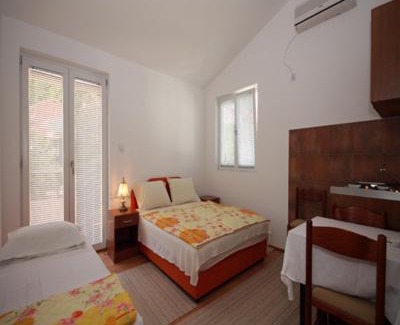 Bijeli do Apartment | Apartments Raičević