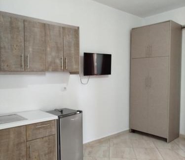 Ksamil Apartment | Apartments Tini Ksamil