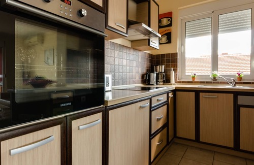 Utjeha Apartment | Apartments Utjeha (47501-A2) - Utjeha