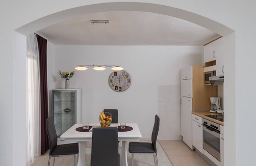Zvekovica Apartment | Apartments Villa Key - Two Bedroom Apartment with Terrace