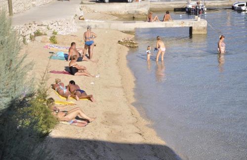 Barbat na Rabu Apartment | Apartments with parking space Barbat, Rab - 22863