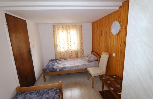 Kaluđerac Apartment | Apartments Woodstock 4