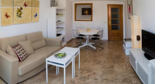 Penya-roja Apartment | ApartUP Francia Views