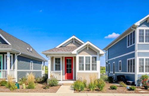 Ottawa House | Aphrodite
