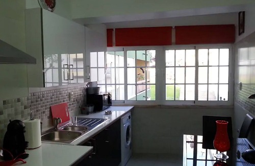 Rio de Mouro Apartment | Apis Red Apartment, Cable TV, Wifi