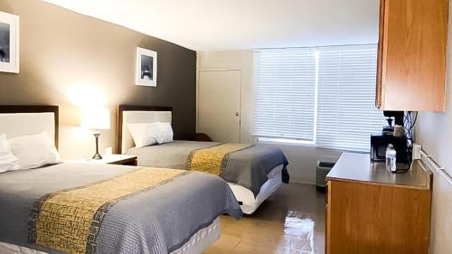 Martinsburg Hotel | APM Inn & Suites