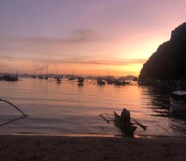 El Nido House | Apoheo Beach Cabin Free Use Motorbike During Stay