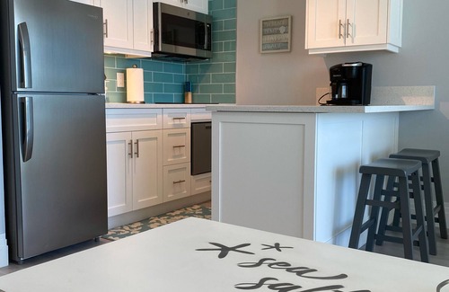 Marco Island Condo | Apollo 9th floor private beachfront balcony *Majestic Views*