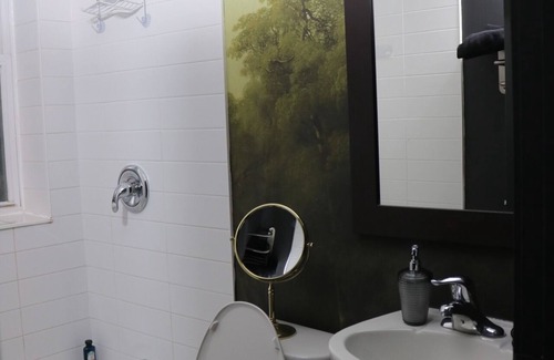 Landsdale Apartment | Apollo's Place
