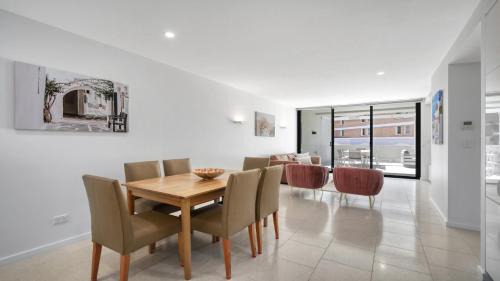 Terrigal House | Apollo Short Walk To Beach Accom Holidays