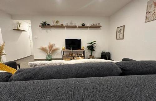 La Chambre Apartment | App 4-6 Pers - Terrasse - Calme - Reposant