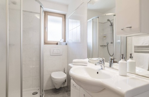 Schenna Apartment | App. PETER - Erlenbach house in Schenna near Merano