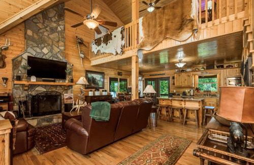 Piney Creek House | Appalachian Mtn Cabin Near New River State Park!