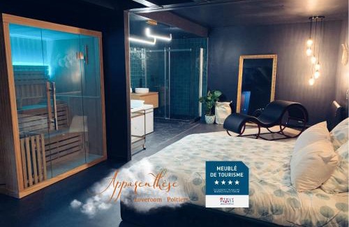 Poitiers Apartment | Apparenthèse Love Room Jacuzzi Sauna
