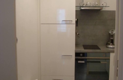 Nice City Centre Apartment | Appart 2 p, IN GOLD SQUARE, LARGE COMFORT, NEAR SEASIDE