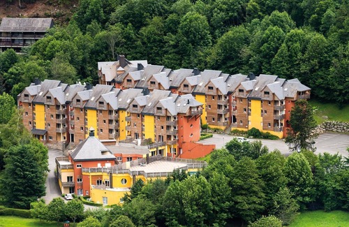 Cauterets Condo | Appart Avec Accès Piscine + Sauna