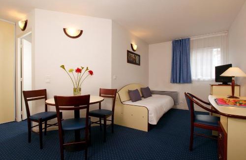 Blatin Apartment | Appart'City Classic Clermont Ferrand Centre