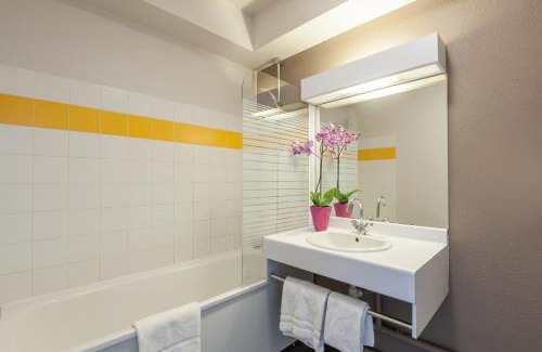 Part Dieu - Bir Hakeim Apartment | Appart'City Classic Lyon Part Dieu Garibaldi