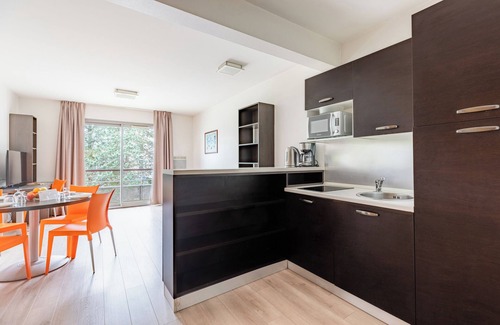 Carquefou Apartment | Appart'City Classic Nantes Carquefou