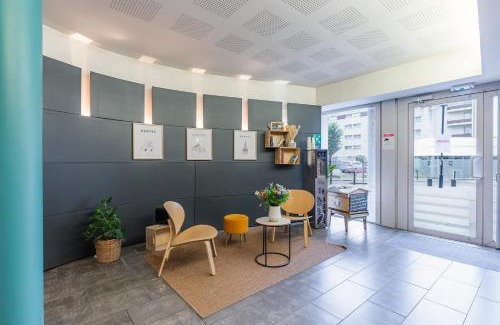 Madeleine-Champ de Mars Apartment | Appart'City Confort Nantes Cité des Congrès