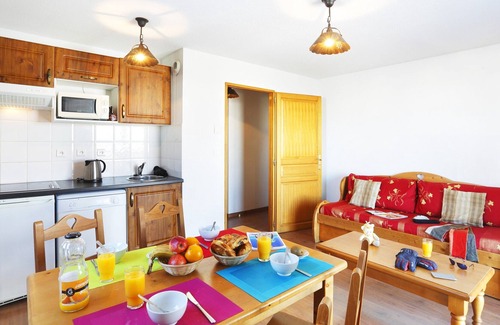 Germ Condo | Appart cosy + équipé, navette gratuite aux pistes