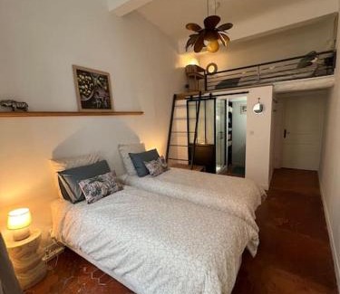 Mazarin Quarter Apartment | Appart d exception 2 chambres quartier Mazarin