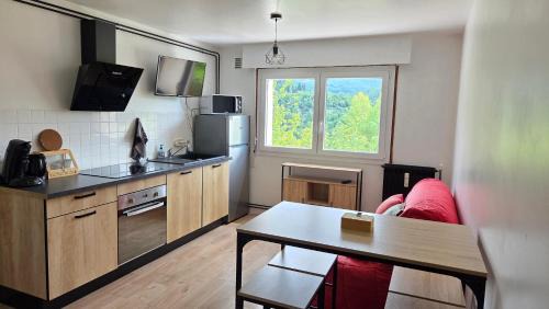 Lavans-les-Saint-Claude Apartment | Appart'Hotel Lizon Cocooning avec sauna
