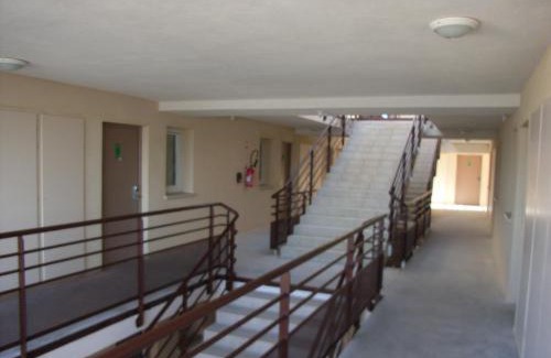 Salon-de-Provence Apartment | Appart Hotel Acadien