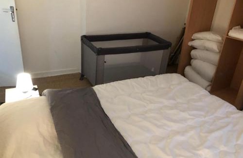 Aurillac Apartment | Appart'Hotel Victor Hugo et sa pizza offerte