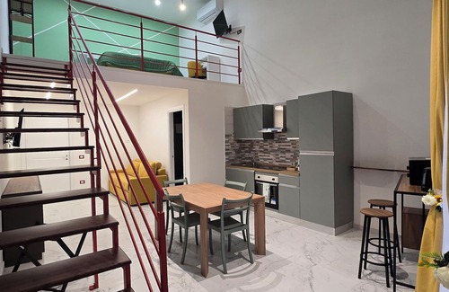 Naples City Centre Apartment | Appart.ti Dimora di Parthenope Pontenuov