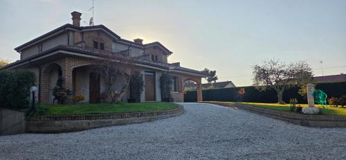 San Giovanni In Marignano Bed & Breakfast | Appartamento in villa Gra&Mary
