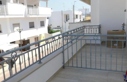 Torre San Giovanni Apartment | Appartamento con vista mare 106