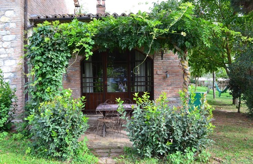 Monteleone d'Orvieto Apartment | Appartamento Scuderia Del Borgo