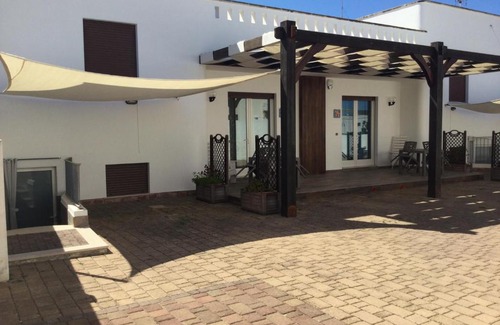 Posto Rosso House | Appartamenti a 50 mt dal mare a Posto Rosso