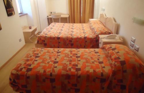 Rovereto Bed & Breakfast | Appartamenti Camere Masi Brenta