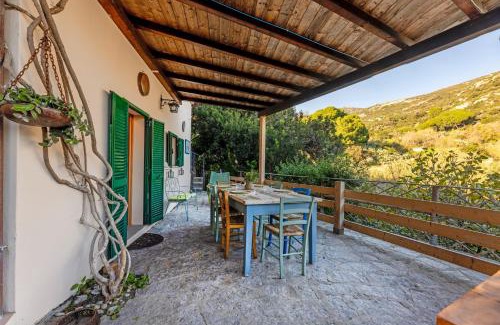 Seccheto Apartment | Appartamenti del Sole - Goelba
