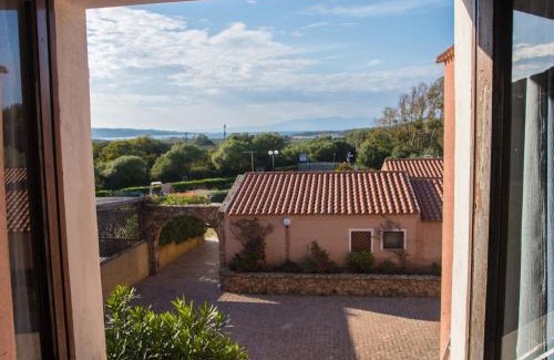 Porto Pollo Apartment | Appartamenti Il Borgo Porto Pollo 400 metri dal mare