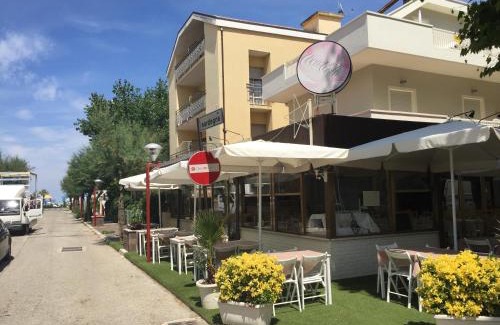 Misano Adriatico Apartment | Appartamenti Orfeo