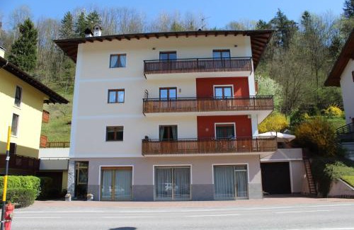 Ponte Arche Apartment | Appartamenti Pedrini