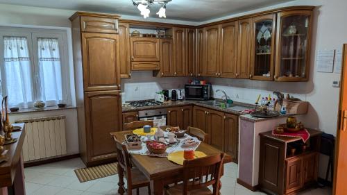 Fossato di Vico Apartment | Appartamento a Fossato di Vico