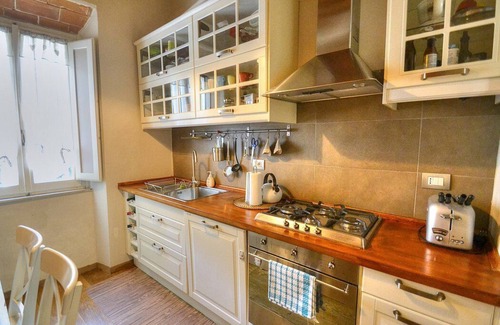 Arezzo Apartment | Appartamento Affresco: A welcoming apartment located in the historic center of Arezzo, with Free WI-FI.