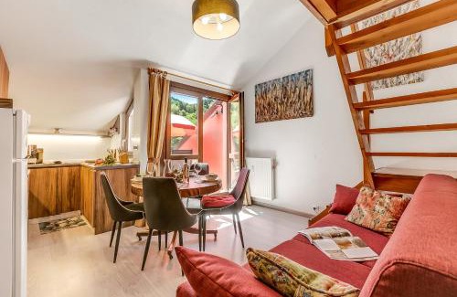 Cesana Torinese Apartment | Appartamento Alpine Inspiration - Happy Rentals