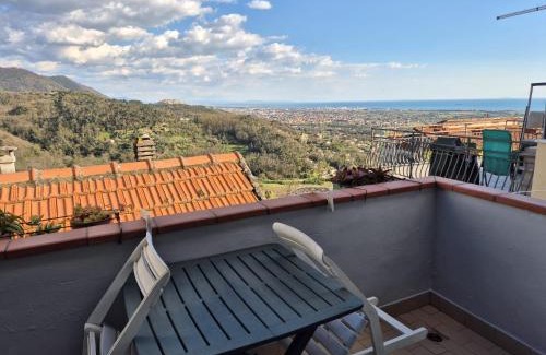 Castelnuovo Magra Apartment | Appartamento Bellavista