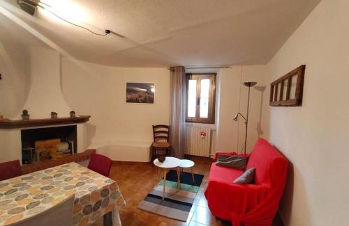 Biumo Superiore Apartment | Appartamento bilocale- Il nido sui tetti di Varese
