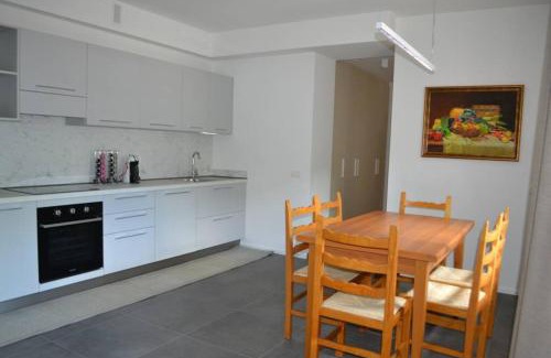 Male Apartment | Appartamento Casa Alpi