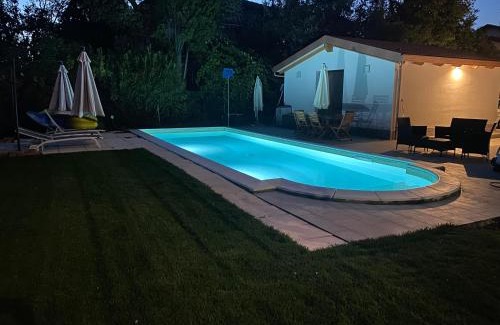Marina di Carrara Apartment | Appartamento con giardino, La Casa di G&G