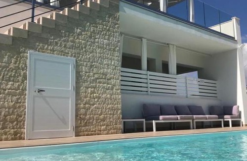 Reitani Apartment | Appartamento con piscina Oasi 2