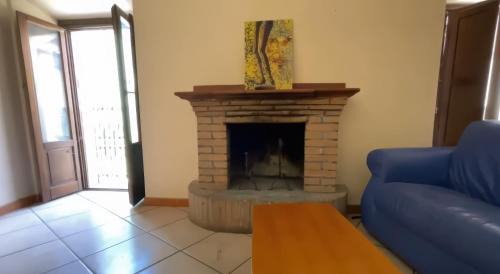 Borgorose Apartment | Appartamento con terrazzo e cantina