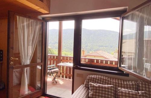 Folgaria Apartment | Appartamento con Terrazzo Panoramico vicino al Centro di Folgaria